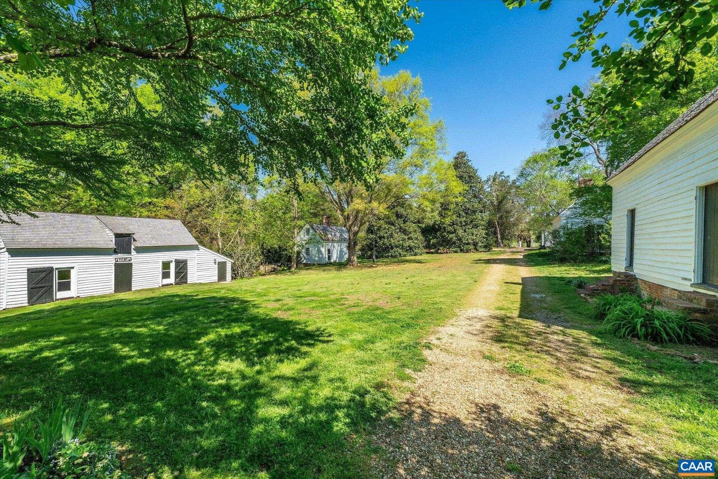 12601 River Rd photo 20