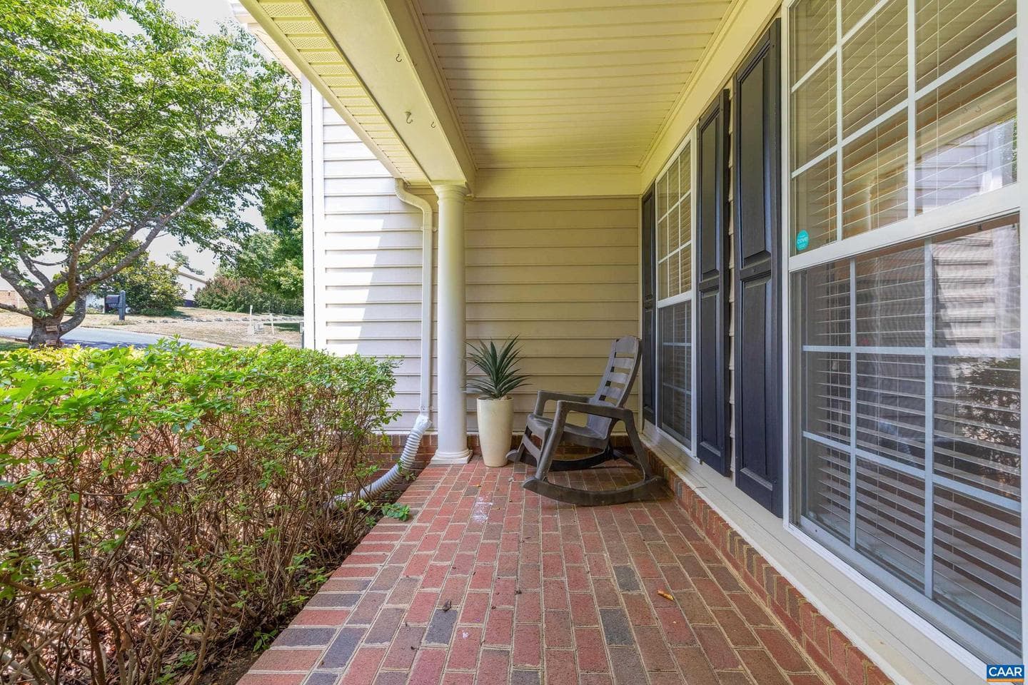 137 Whispering Woods Pl photo 18