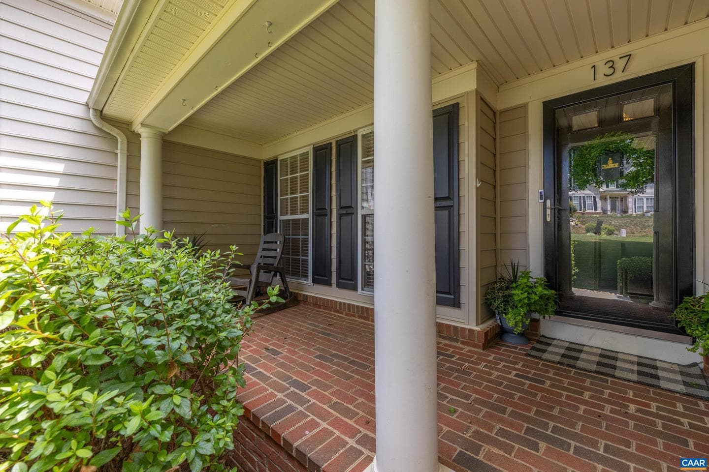 137 Whispering Woods Pl photo 5