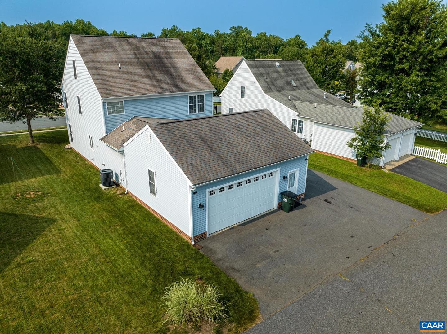 64 Saint Andrews St photo 36