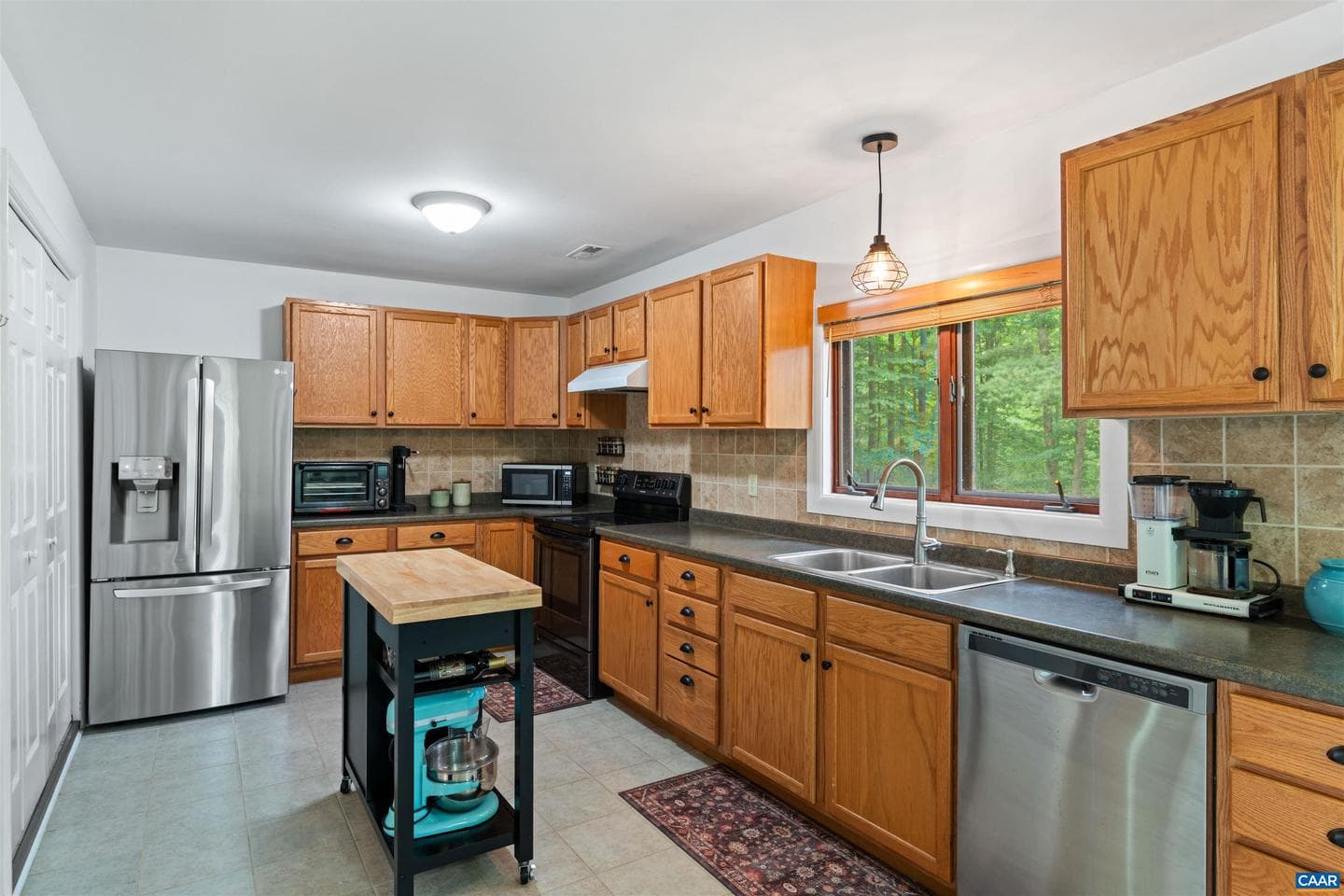 136 Wolftown-Hood Rd photo 12