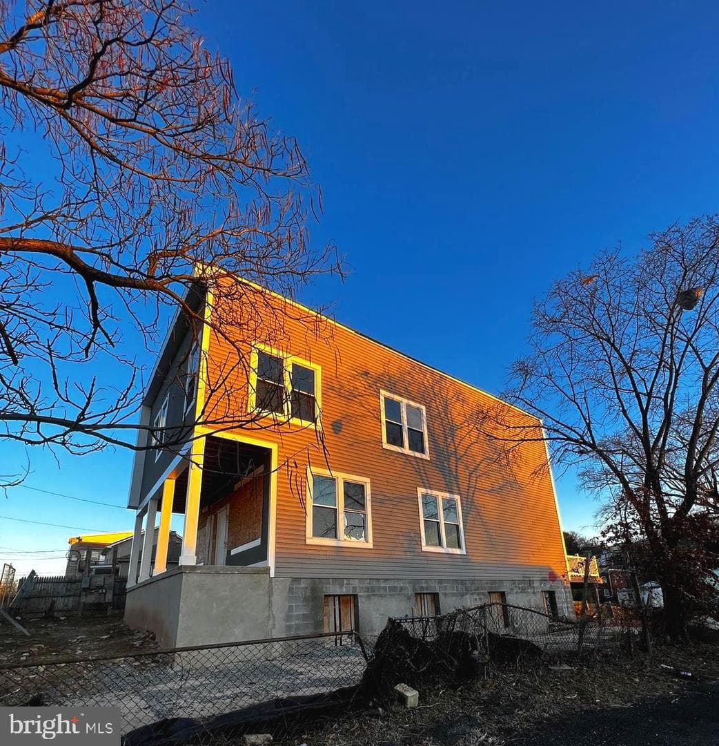 5105 Lee Street NE photo 6