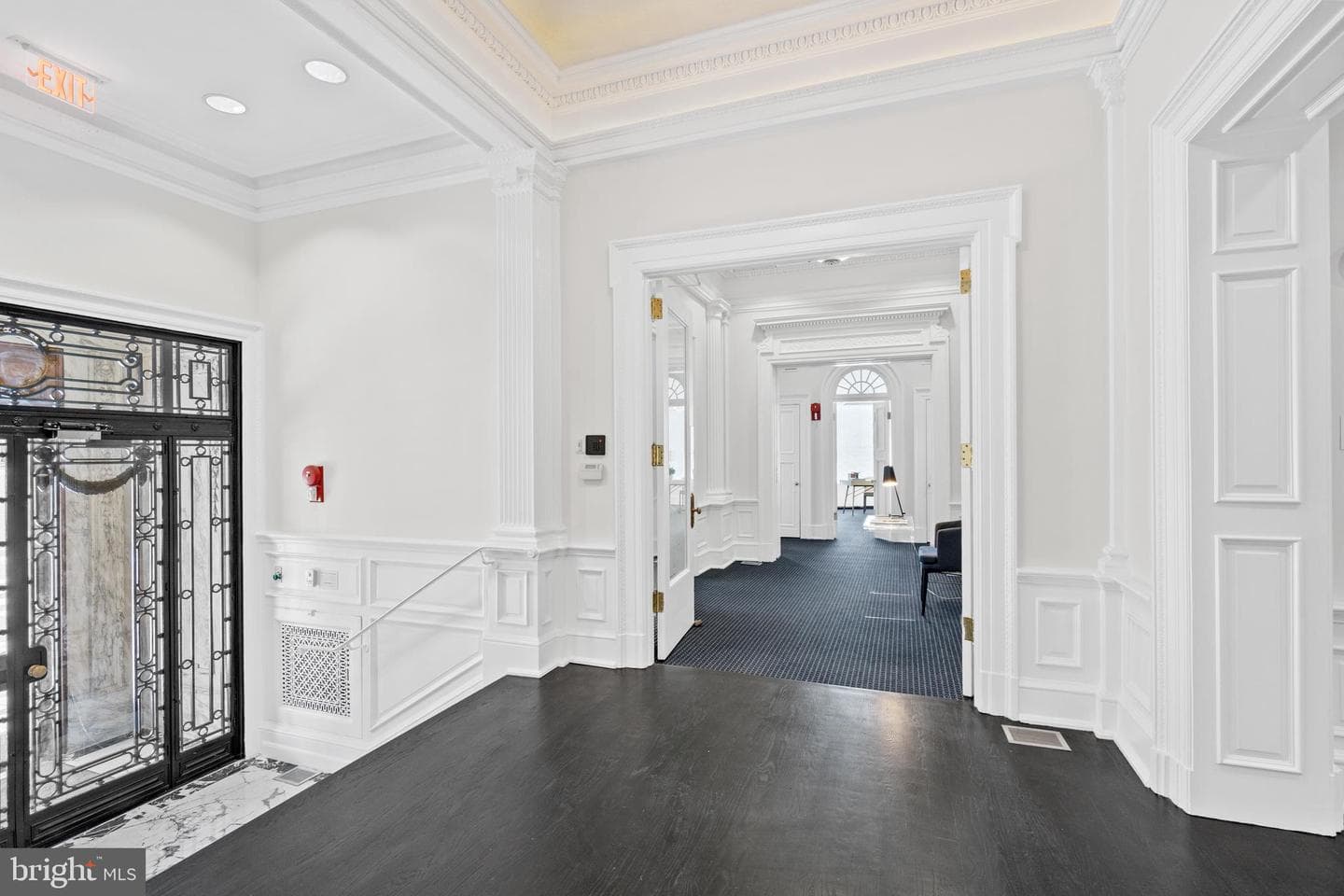 2040 S Street NW photo 3