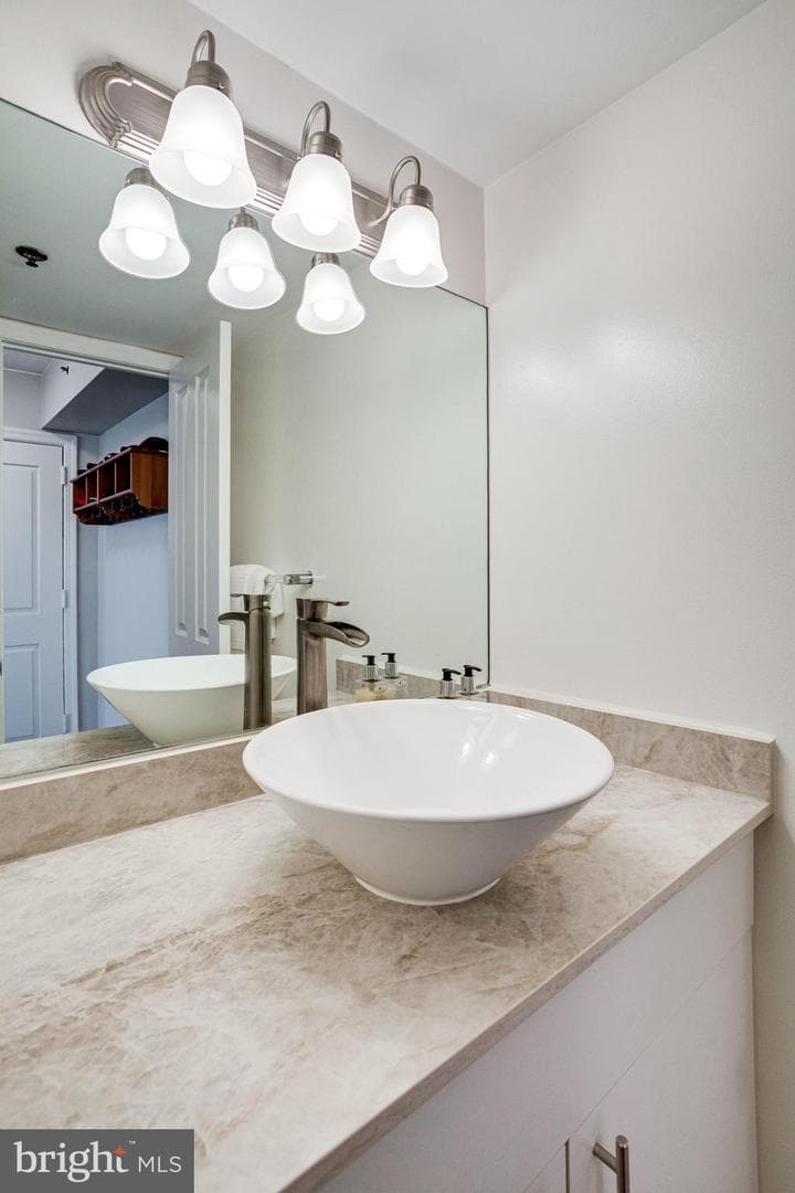 601 Pennsylvania Avenue NW #1408n photo 7