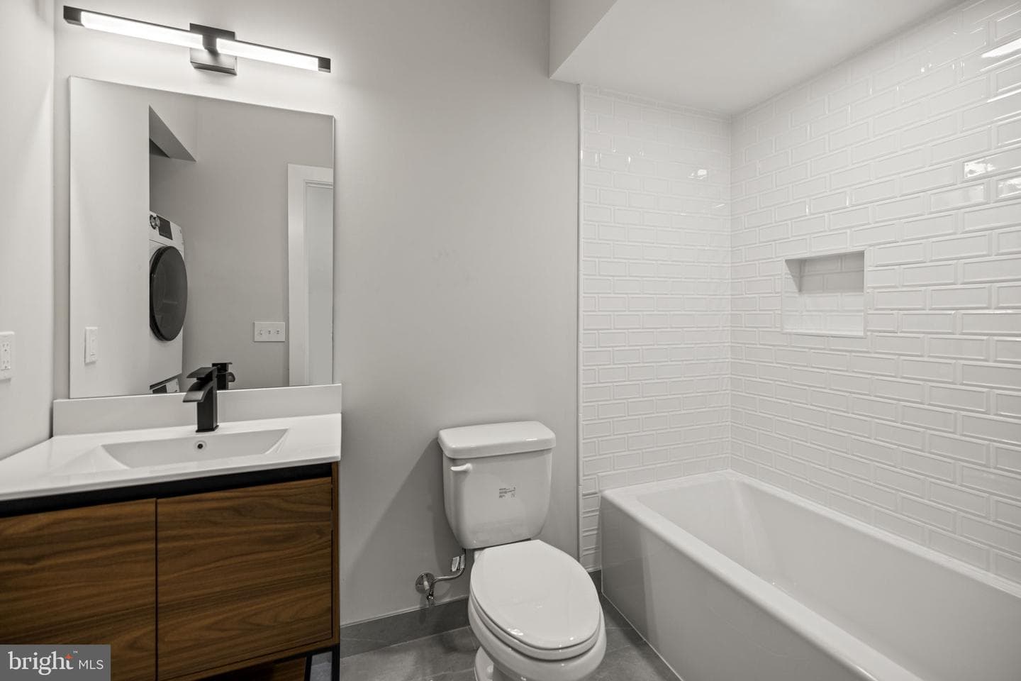 919 12th Street NE #105 photo 14