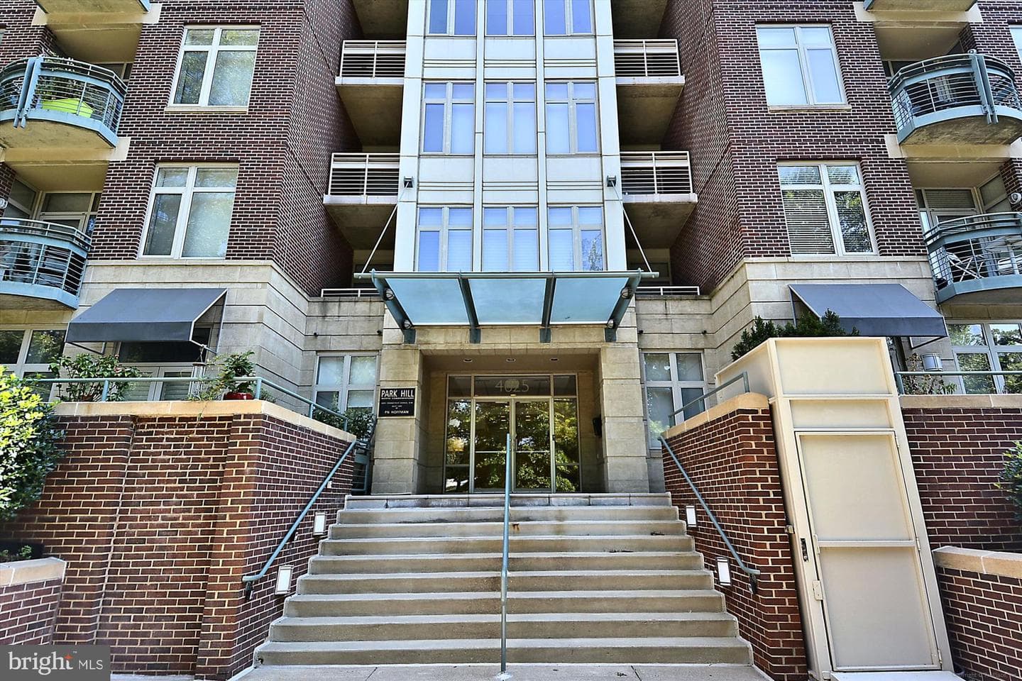 4025 Connecticut Avenue NW #303 photo 2