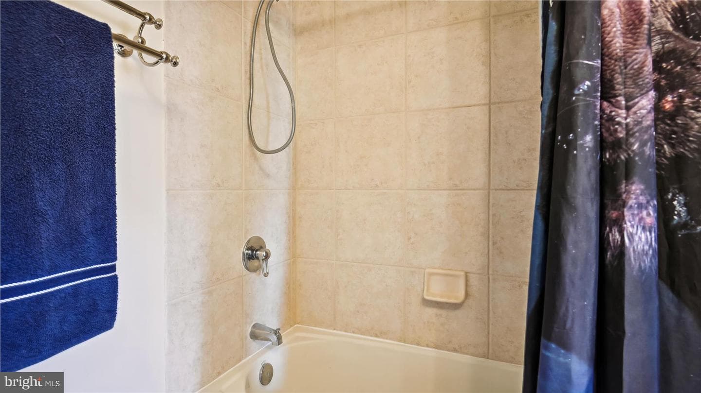 4025 Connecticut Avenue NW #303 photo 23