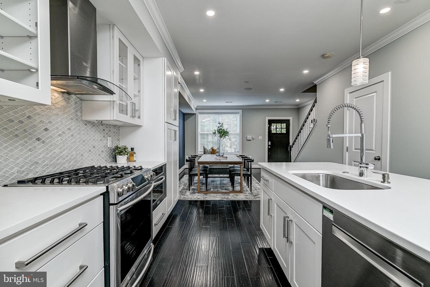426 15th Street NE photo 17