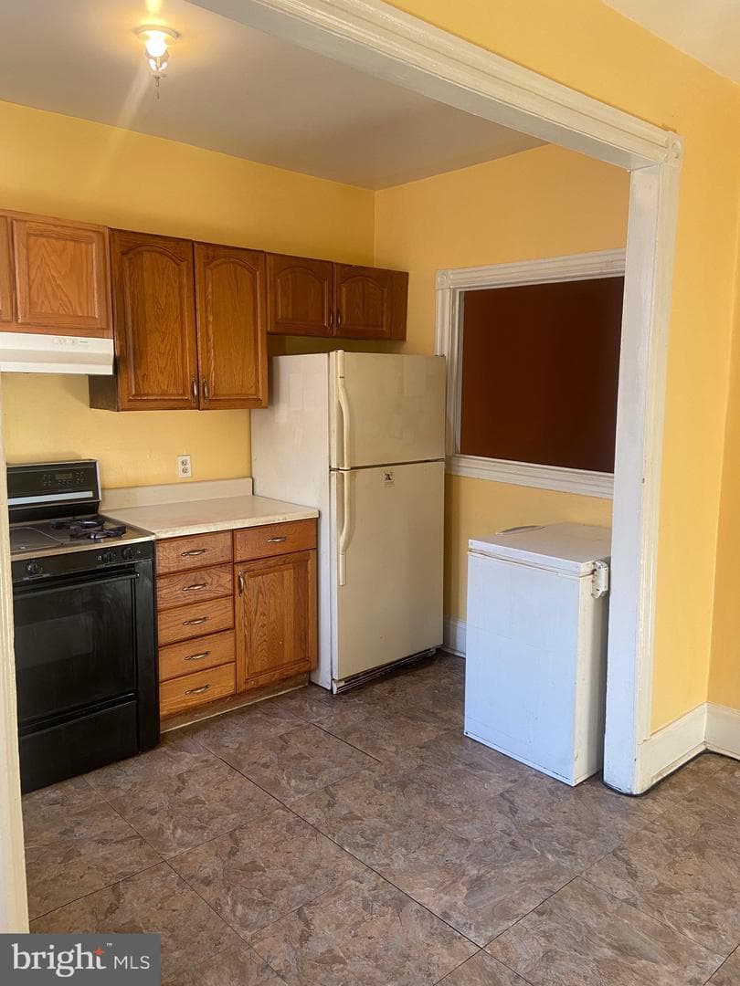 552 14th Street SE photo 8