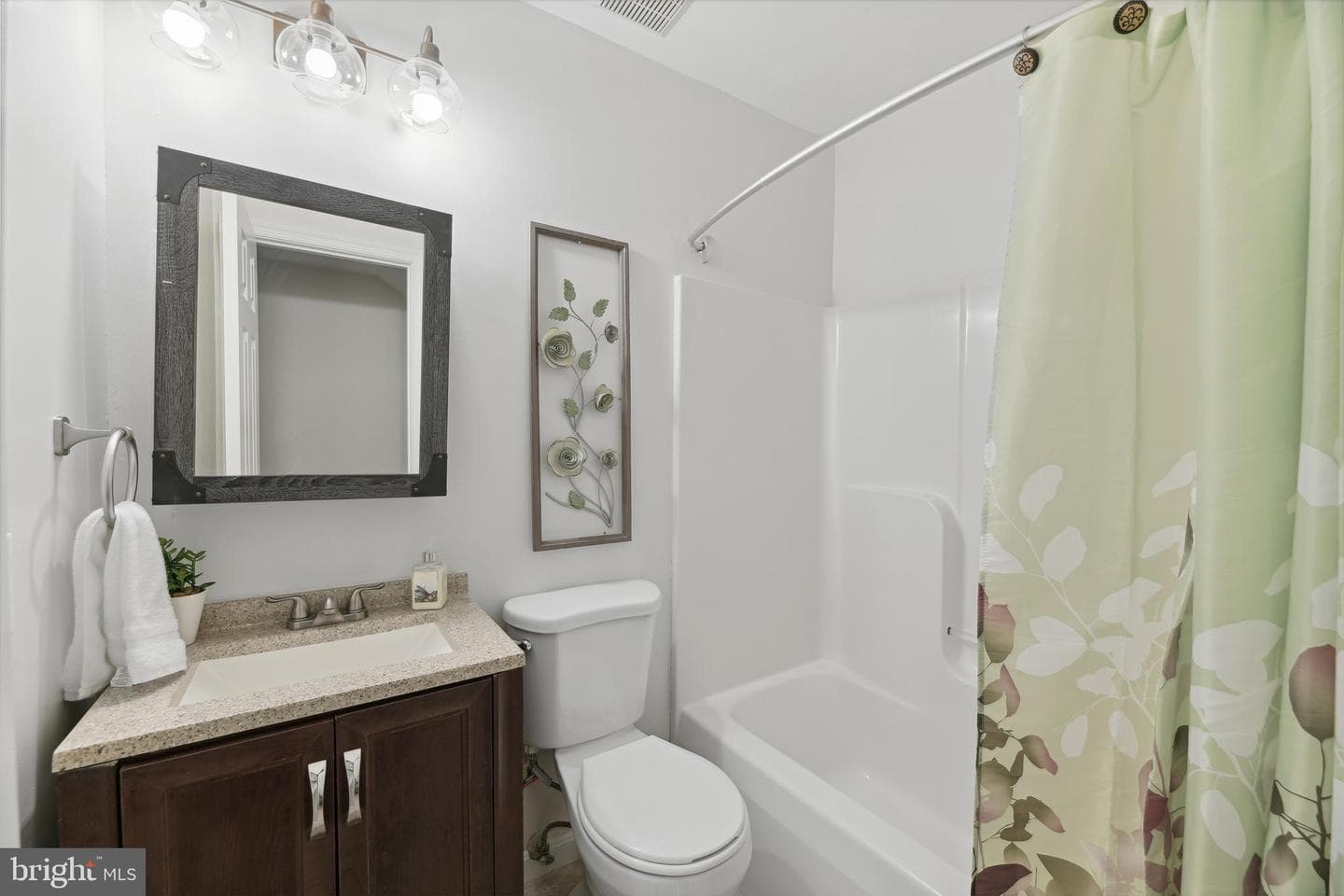 429 18th Street NE #3 photo 8
