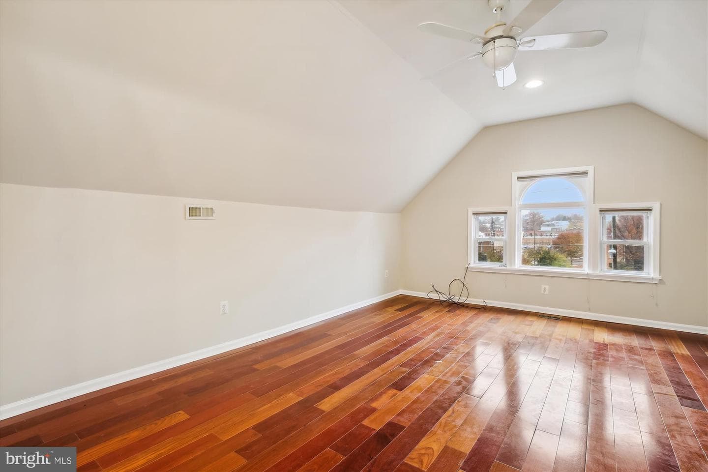 4729 NW 13th Street NW photo 17