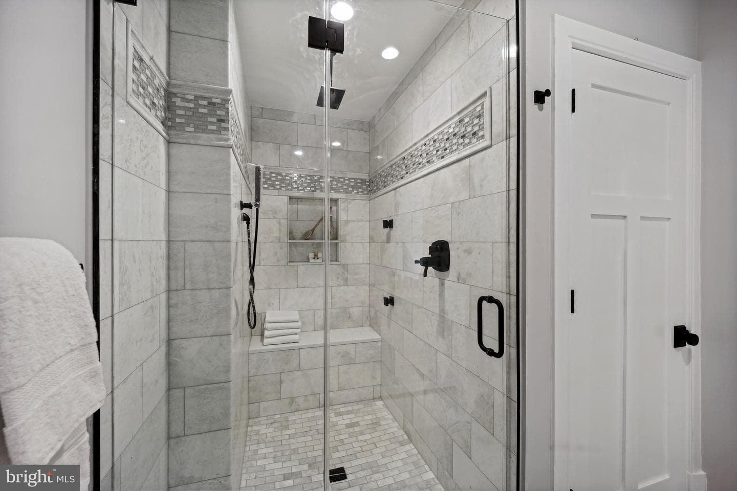 1320 Belmont St NW #201 photo 26