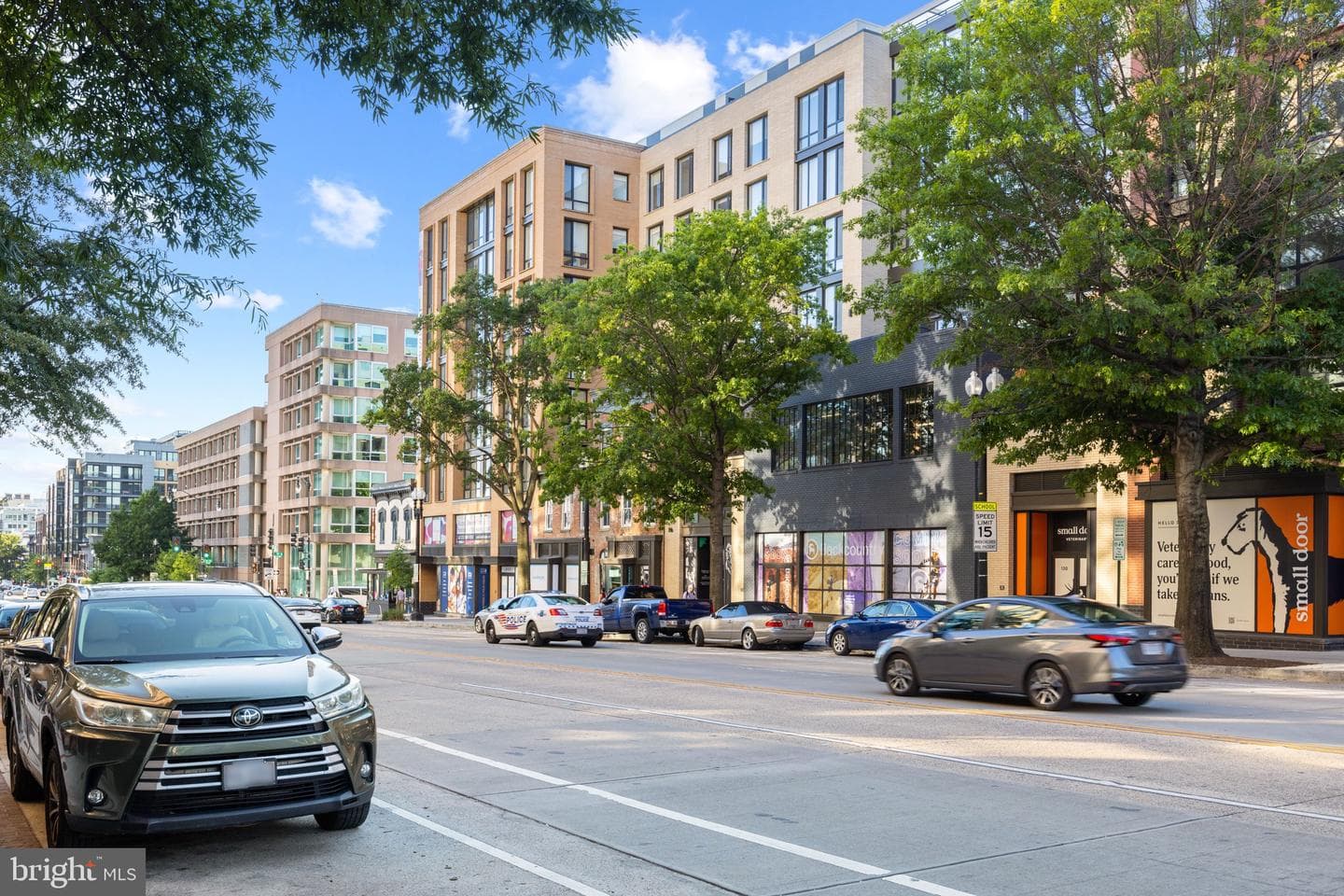 1320 Belmont St NW #201 photo 41