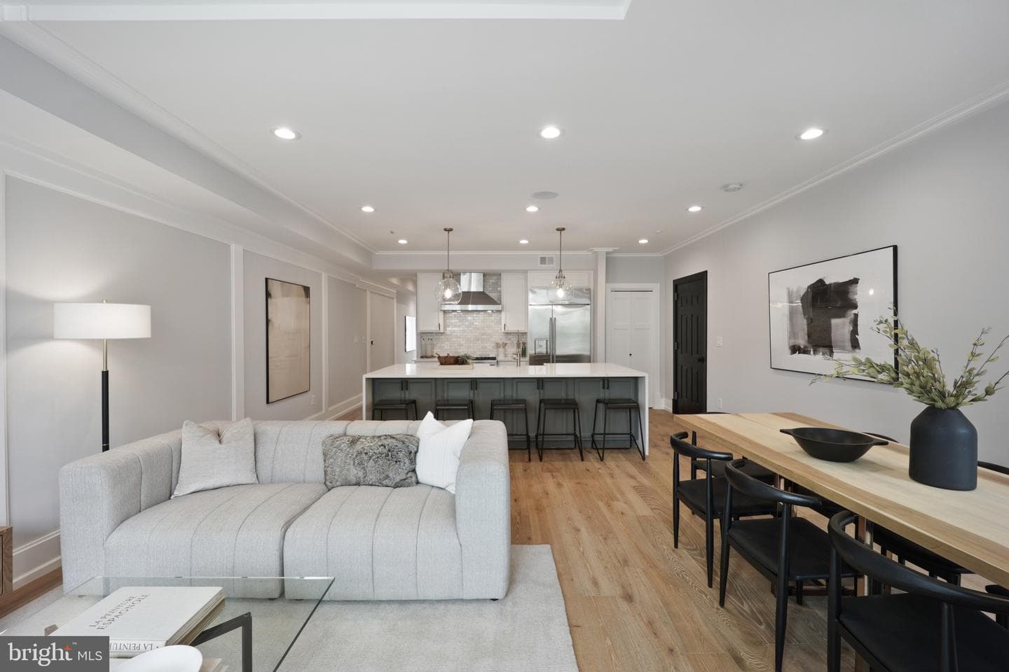 1320 Belmont St NW #201 photo 6