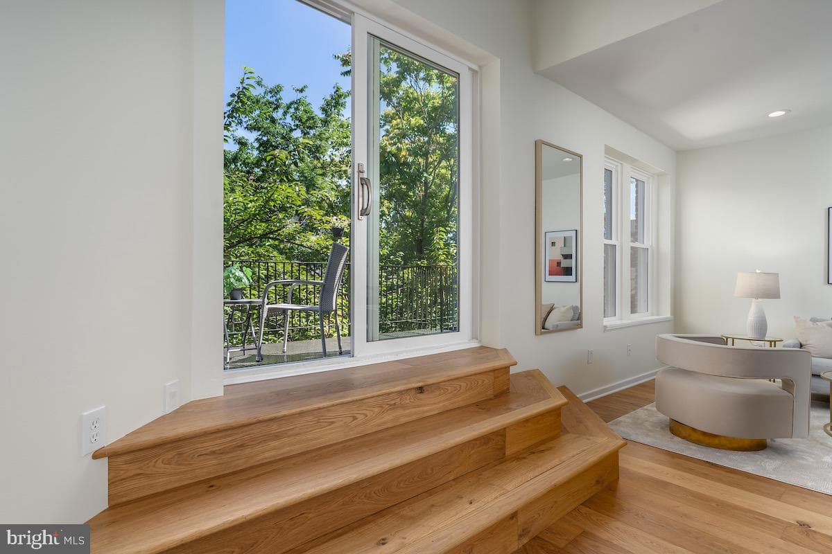 1831 California Street NW #30 photo 13