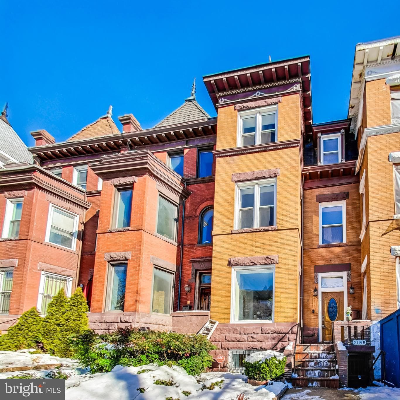 2119 1st Street NW photo 2