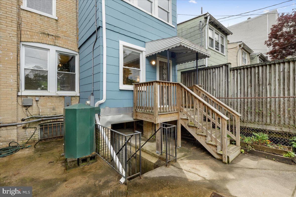 4503 Iowa Avenue NW photo 40