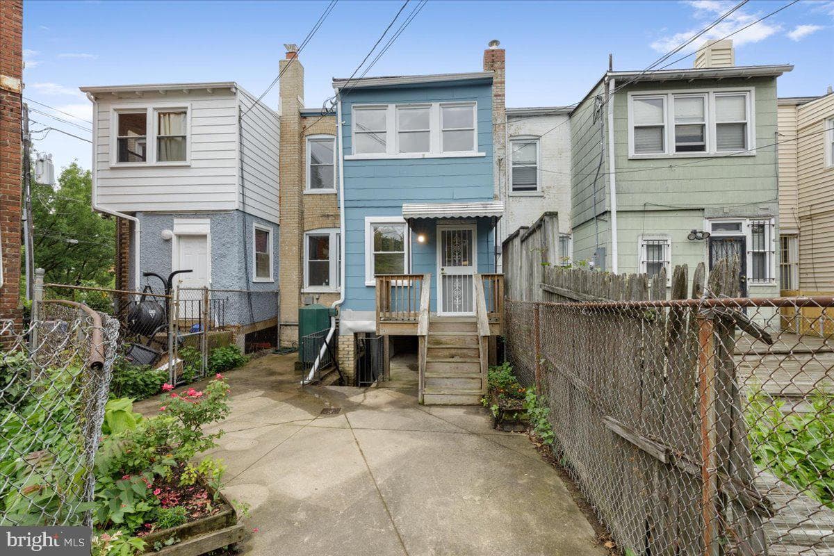 4503 Iowa Avenue NW photo 41