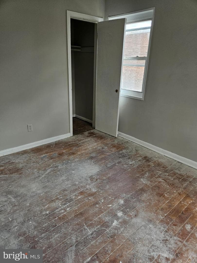 1006 Crittenden Street NE photo 11