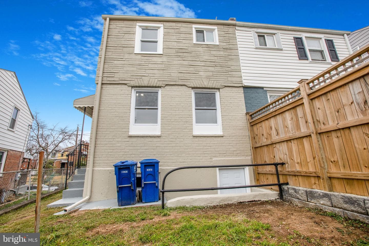 914 52nd Street NE photo 28