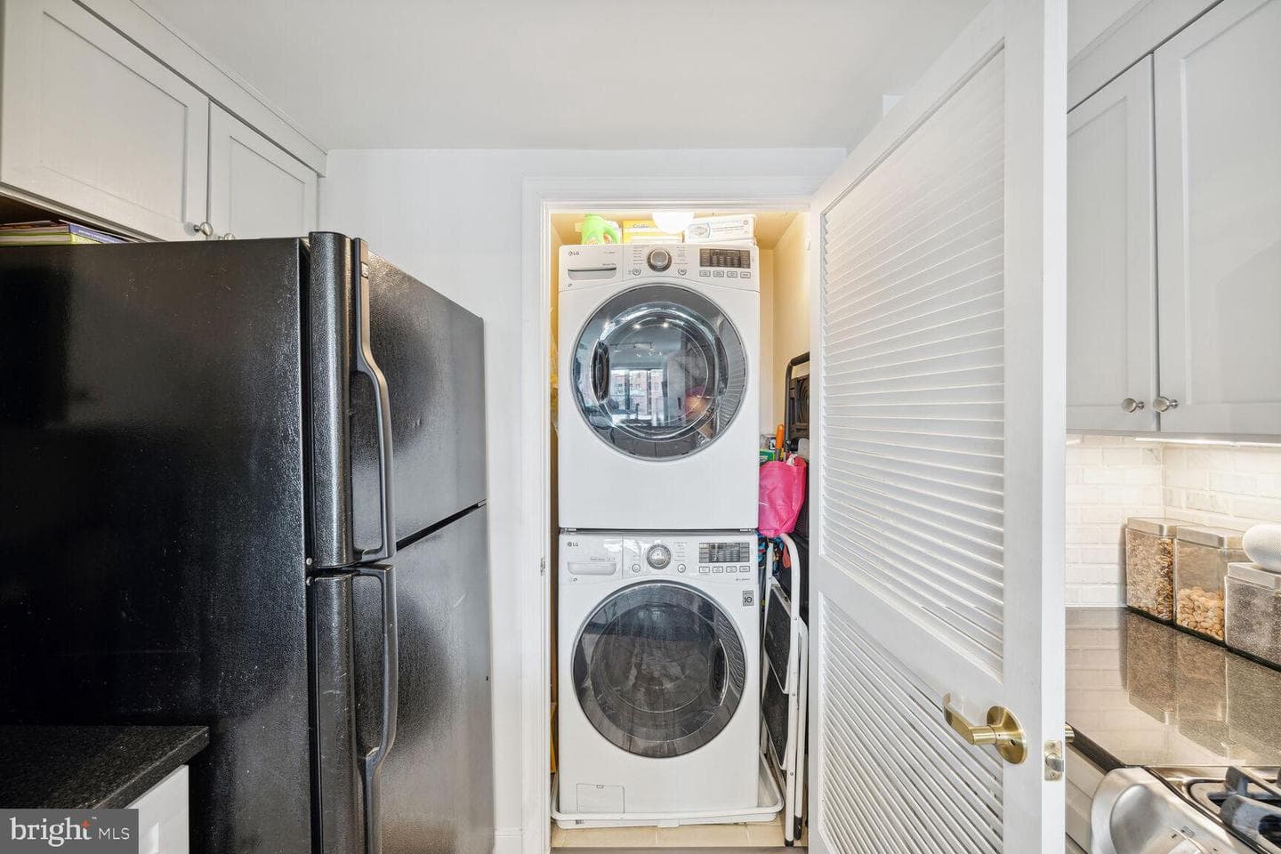 631 D Street NW #1235 photo 13
