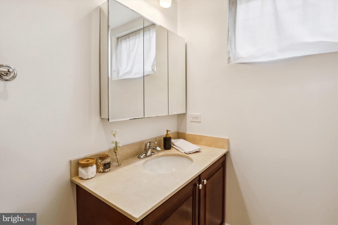 1421 Chapin Street NW #32 photo 27