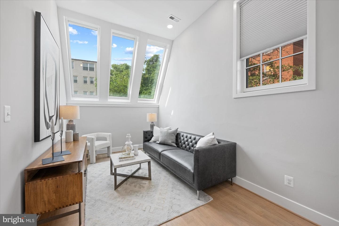 2439 P Street NW photo 11