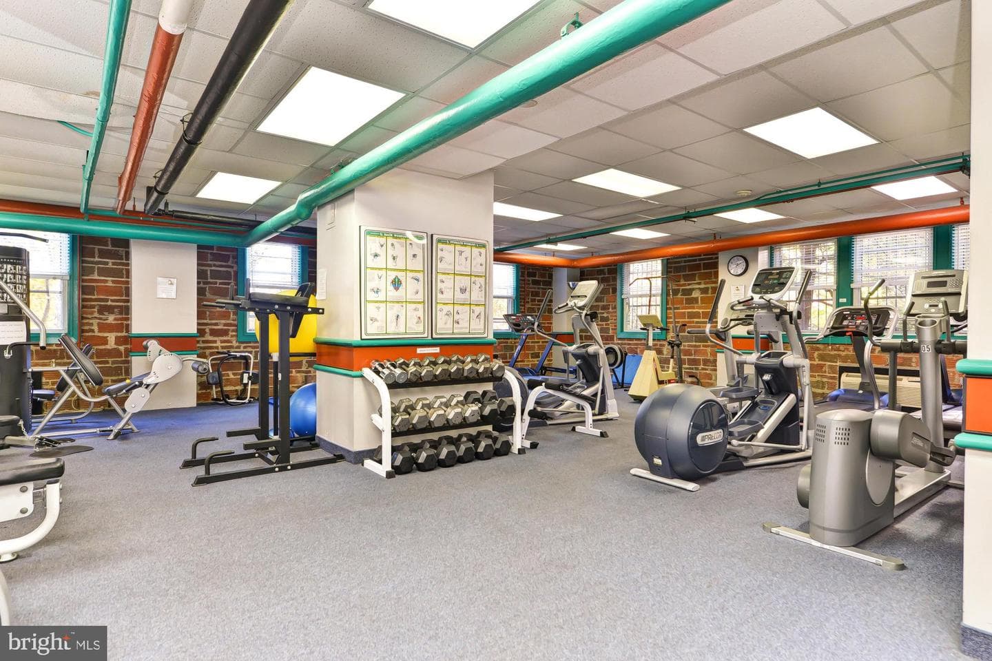 4000 Cathedral Avenue NW #126-B photo 25