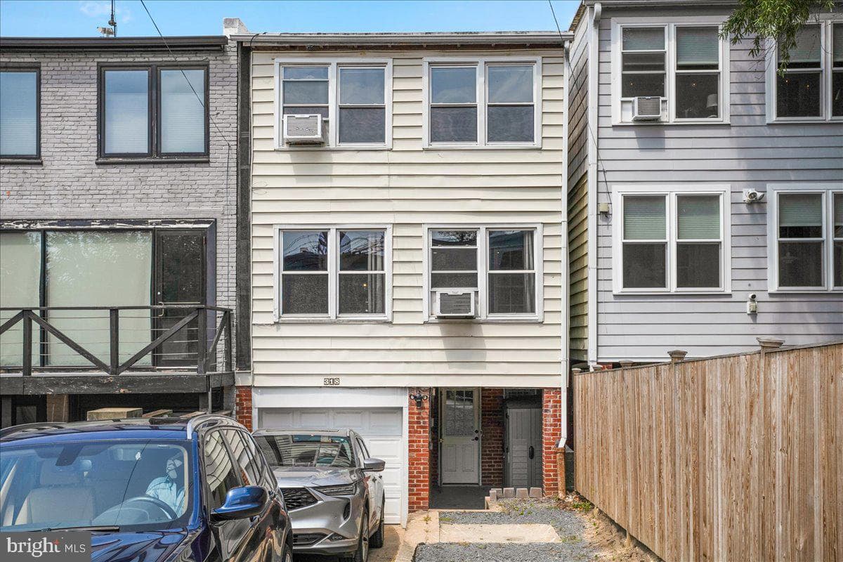 318 Missouri Avenue NW photo 42