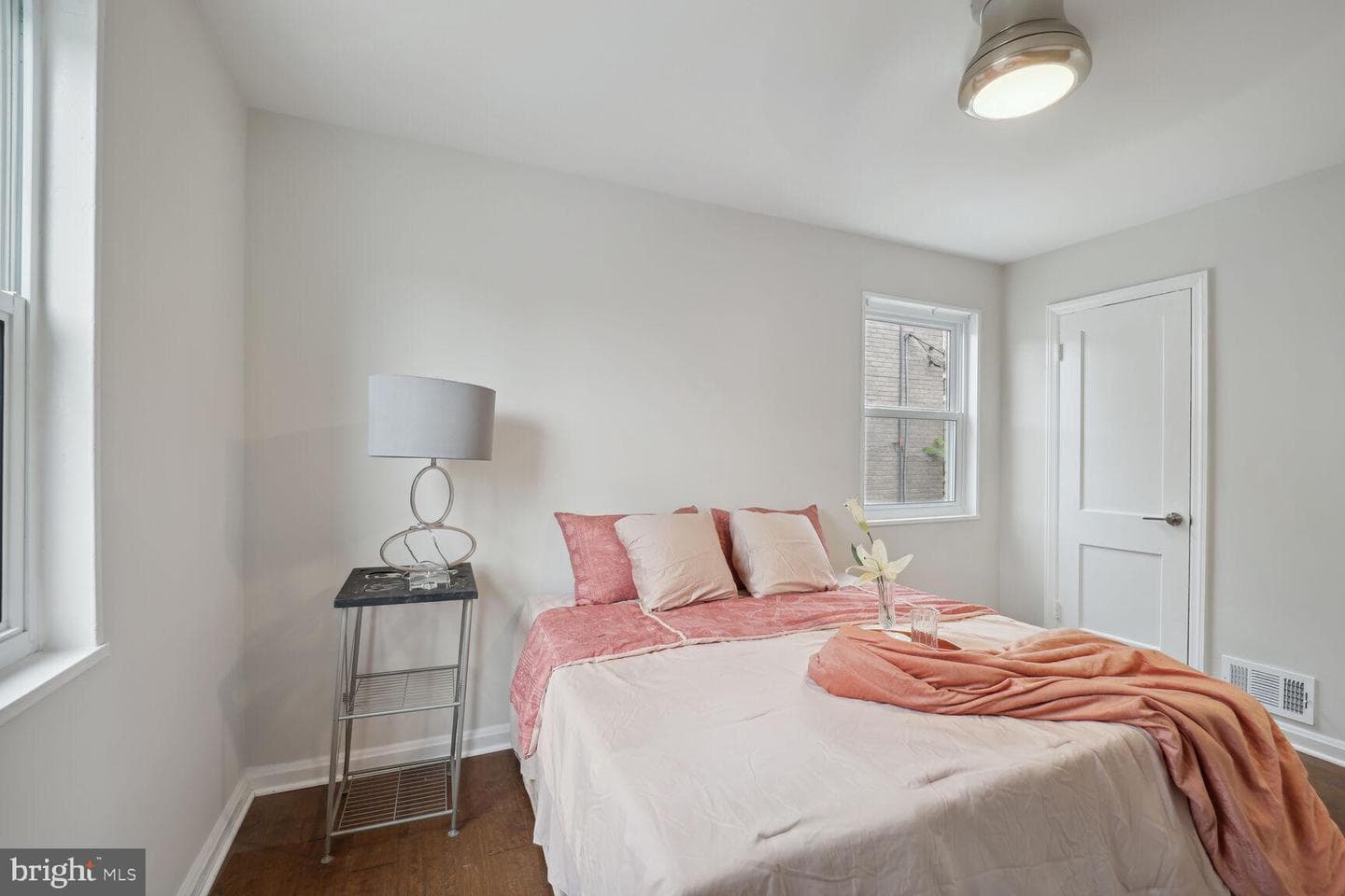 5056 11th Street NE photo 13