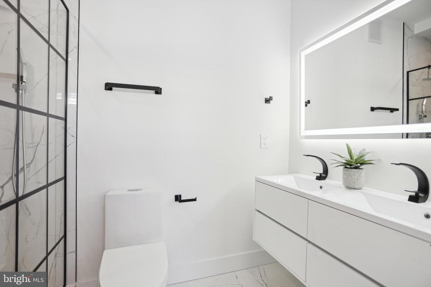 1328 Bryant Street NE #1 photo 14