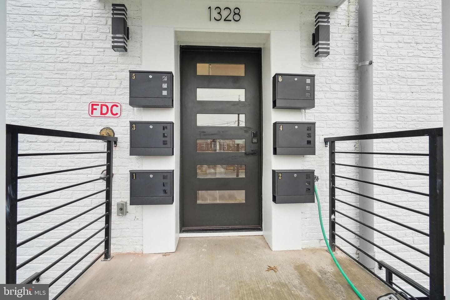 1328 Bryant Street NE #1 photo 18