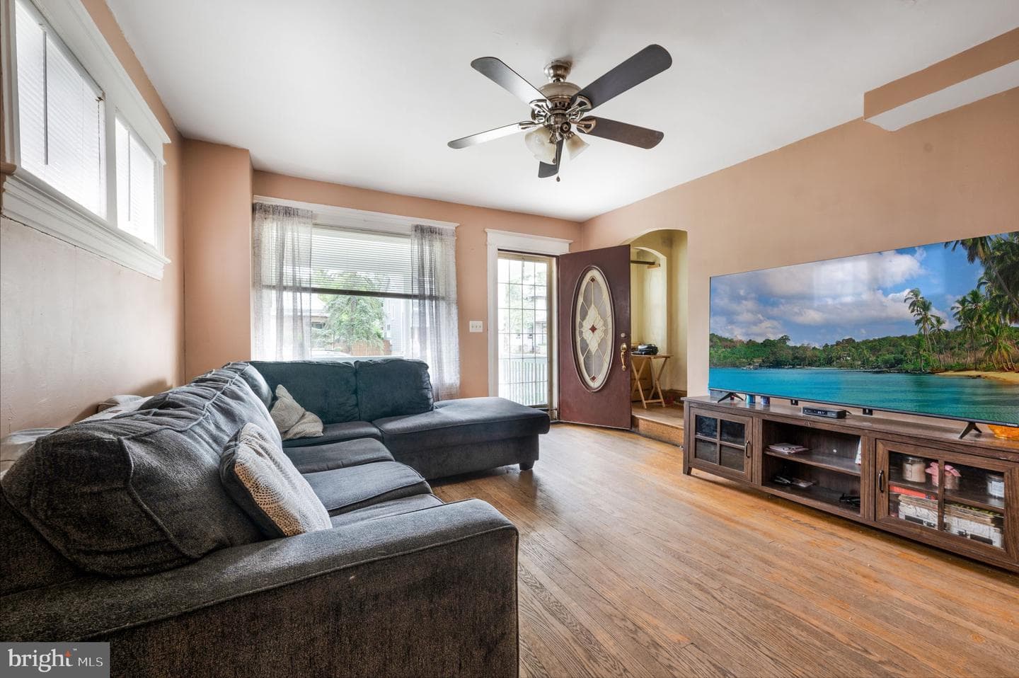 2226 Otis Street NE photo 4