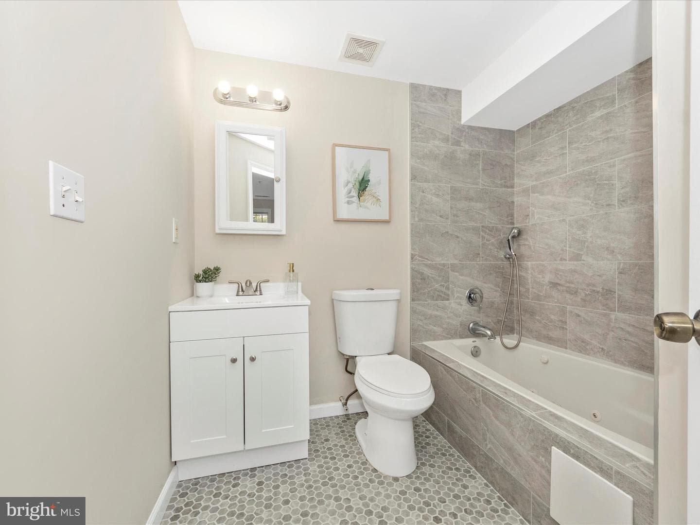 5212 F Street SE #1 photo 30