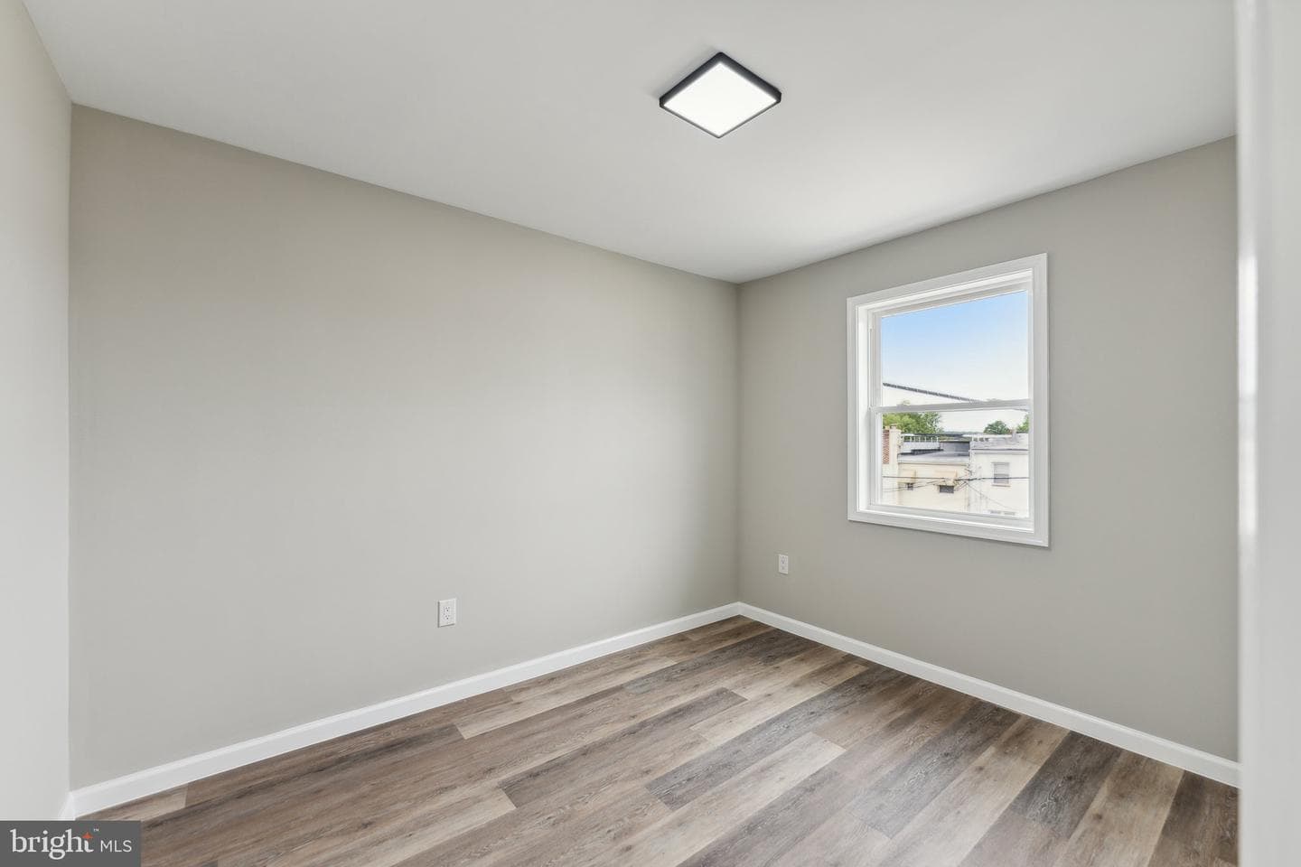 3366 Alden Place NE photo 18