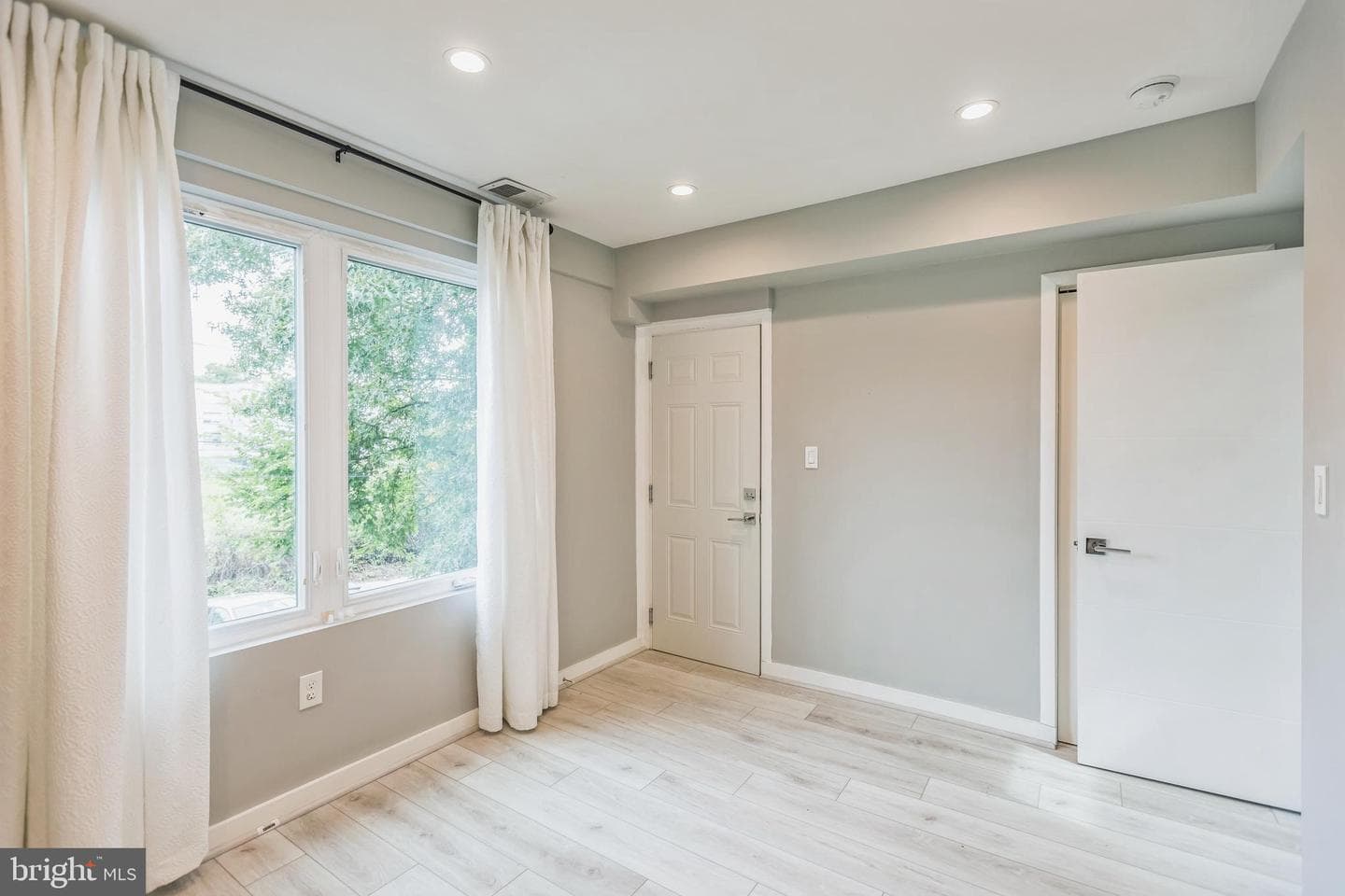 1332 Bryant Street NE #3 photo 19
