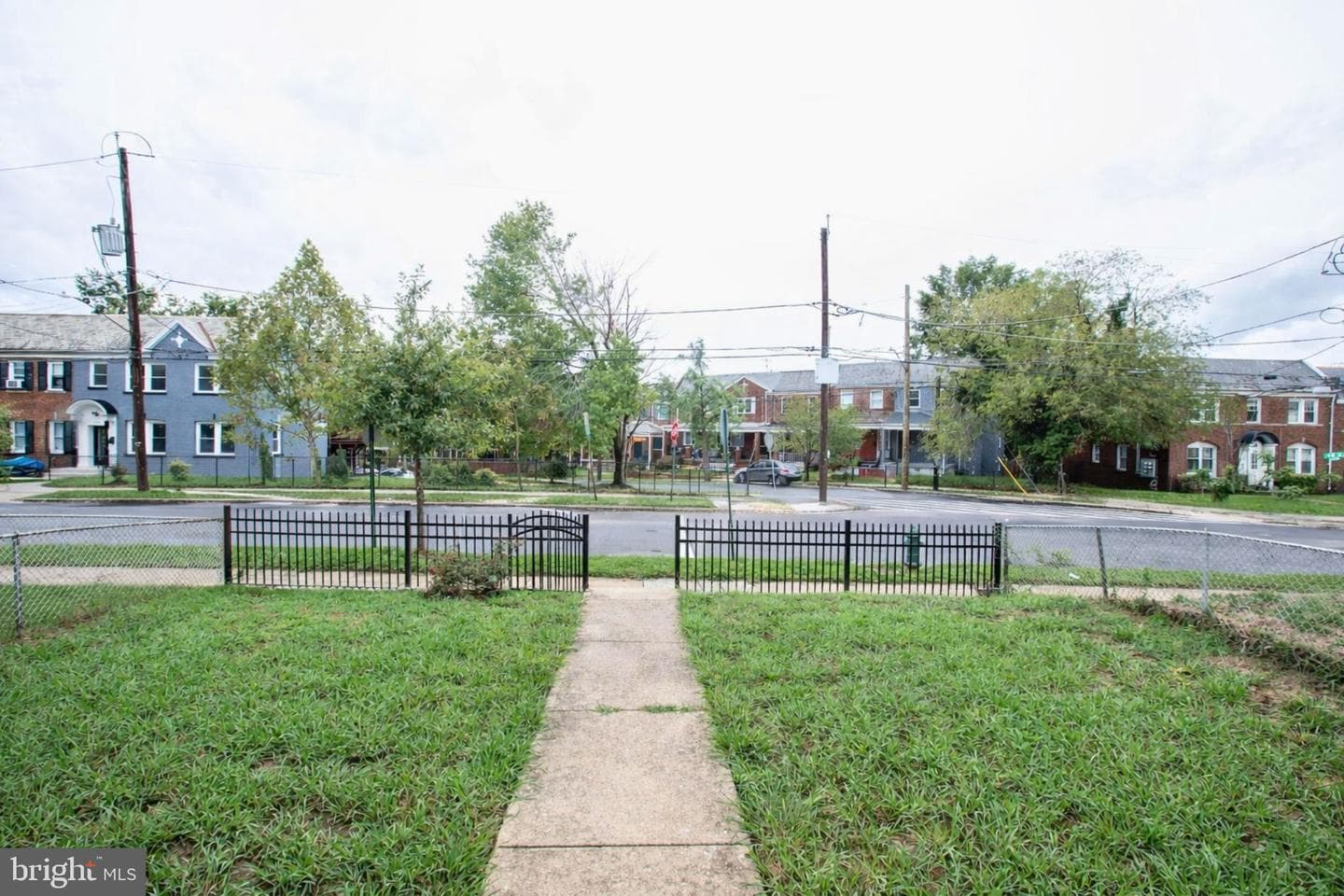 1332 Bryant Street NE #3 photo 23