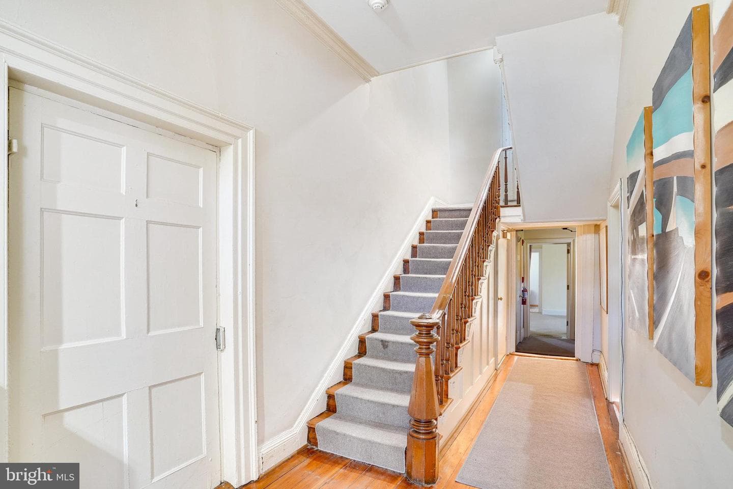 715 G Street SE photo 11