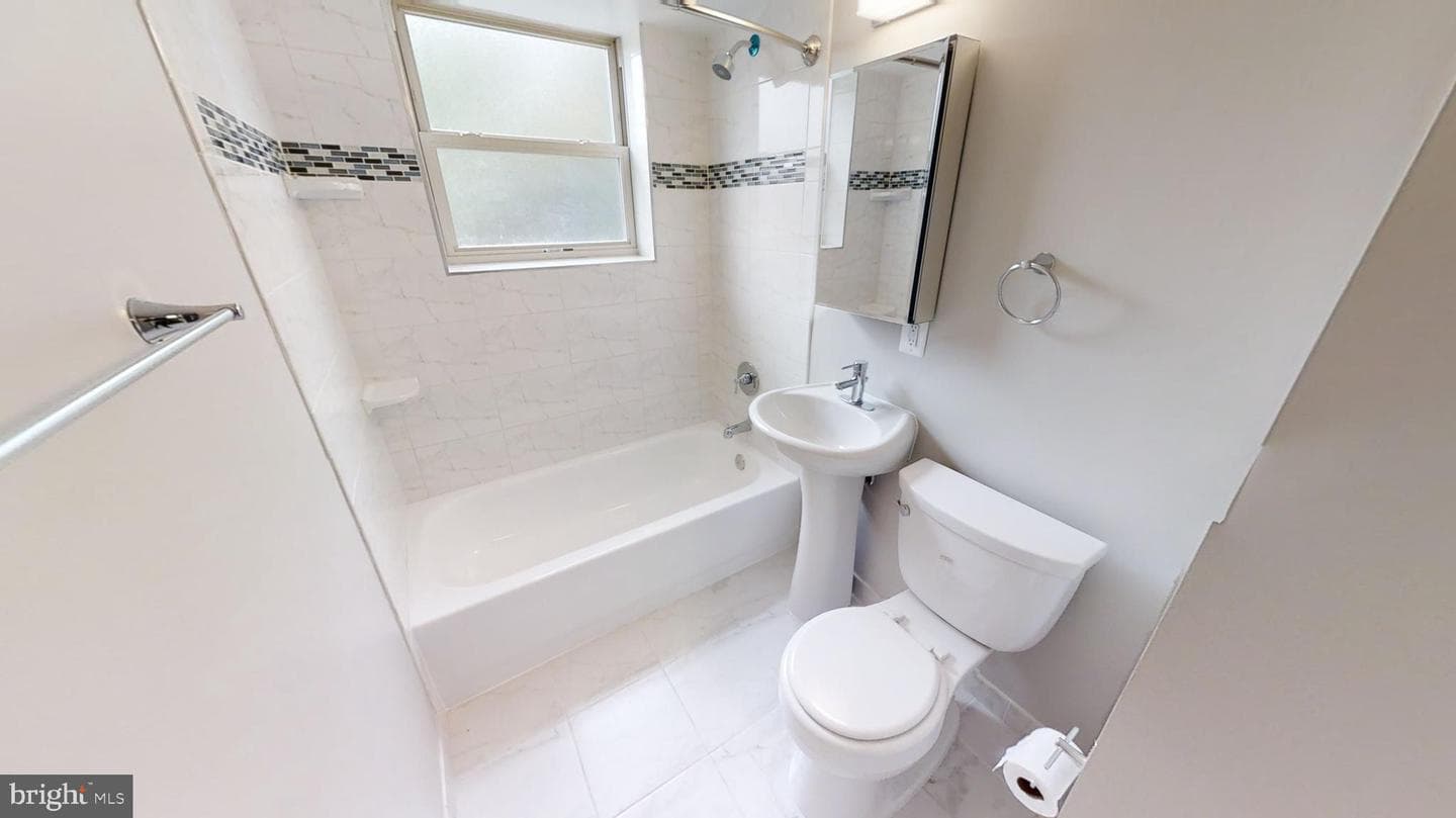 2646 Birney Place SE SE #202 photo 55