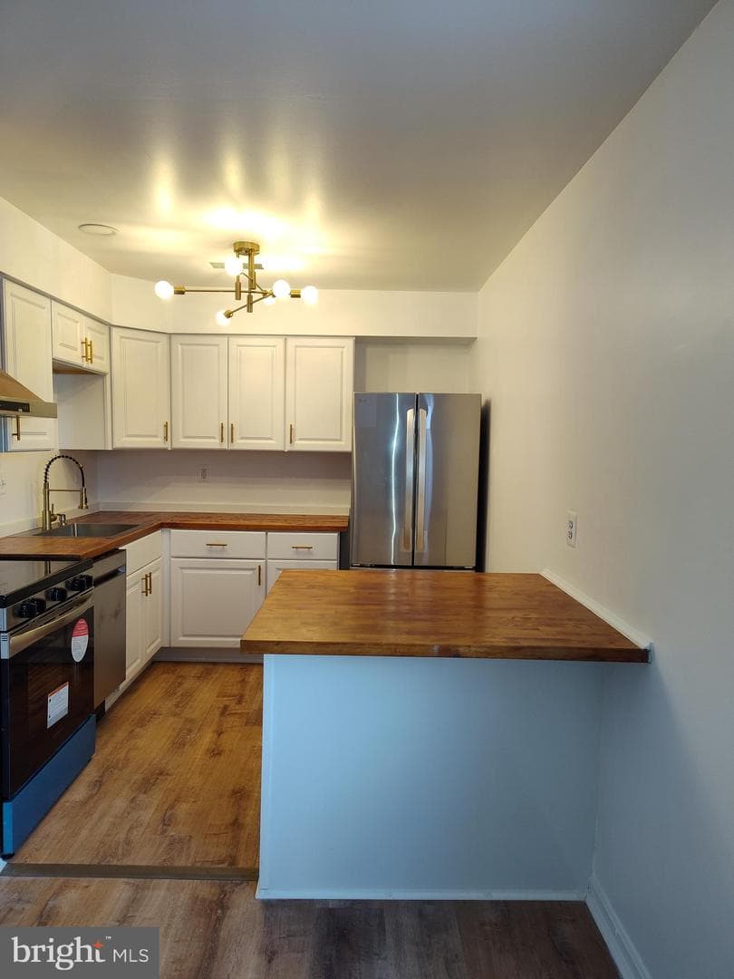 2004 38th Street SE #202 photo 4