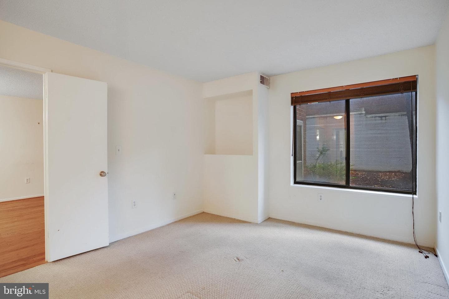2320 Wisconsin Avenue NW #115 photo 18