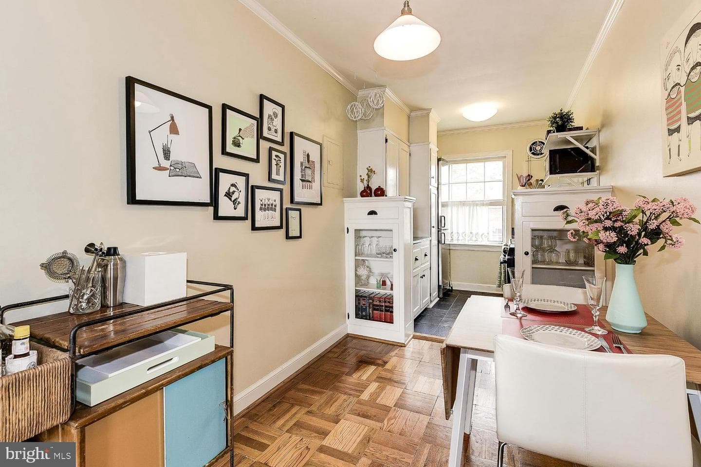 2801 Cortland Place NW #304 photo 7
