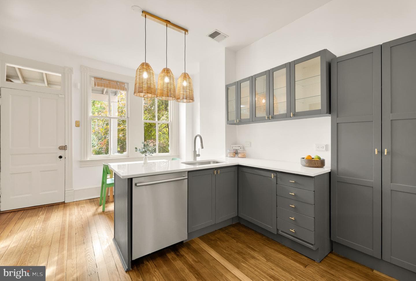 3242 Q Street NW photo 7