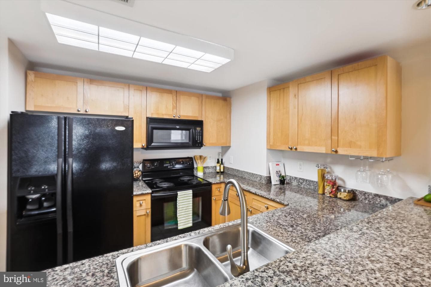 777 7th Street NW #804 photo 16