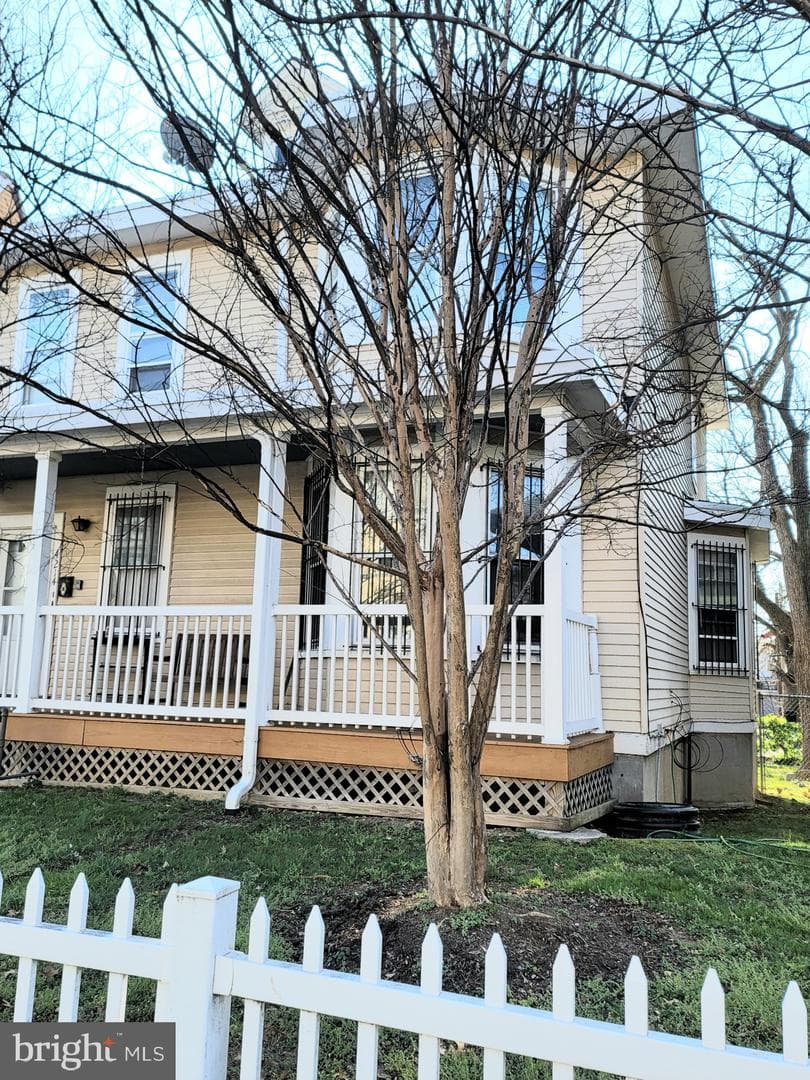 4214 8th Street NW photo 2