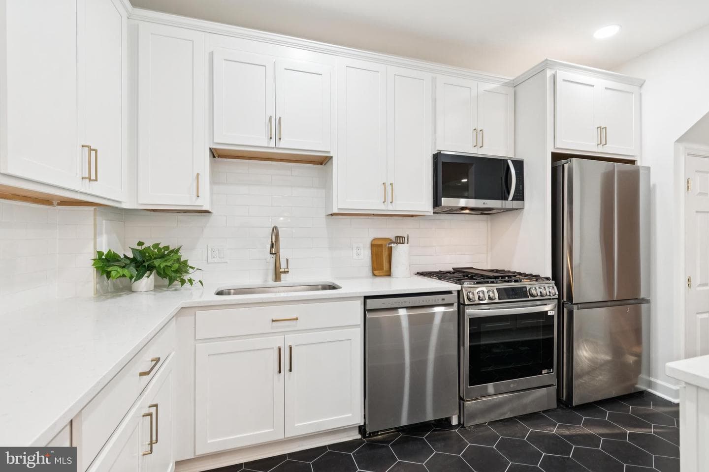 4711 Georgia Avenue NW photo 9