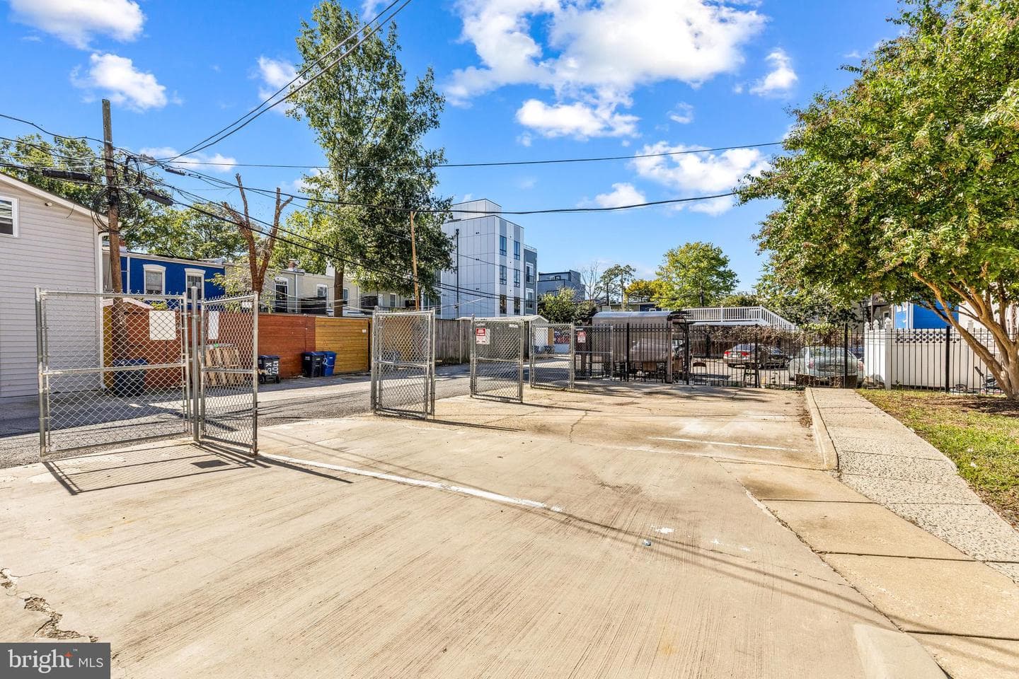 1323 K Street SE #204 photo 29