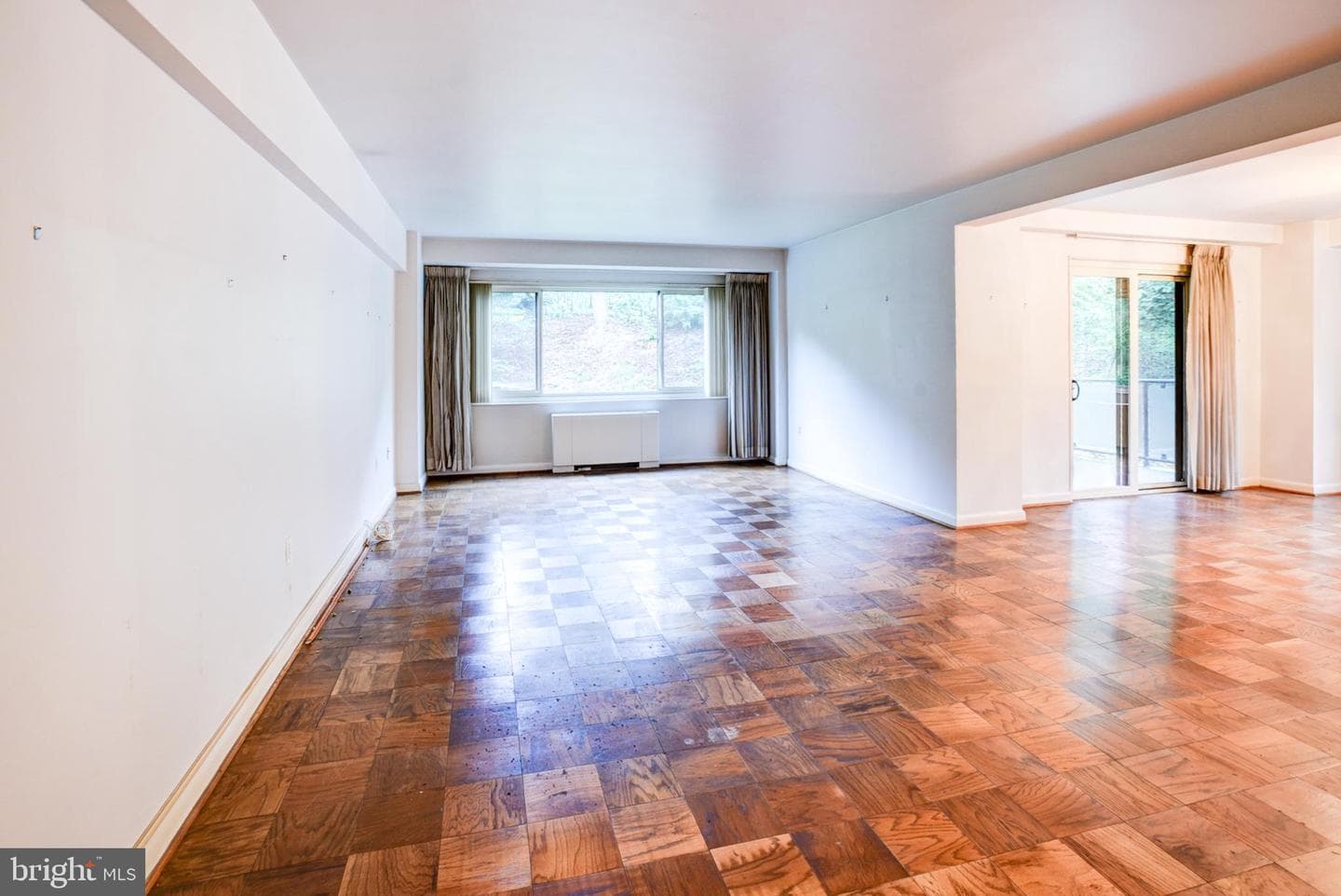 4201 Cathedral Avenue NW #201e photo 8