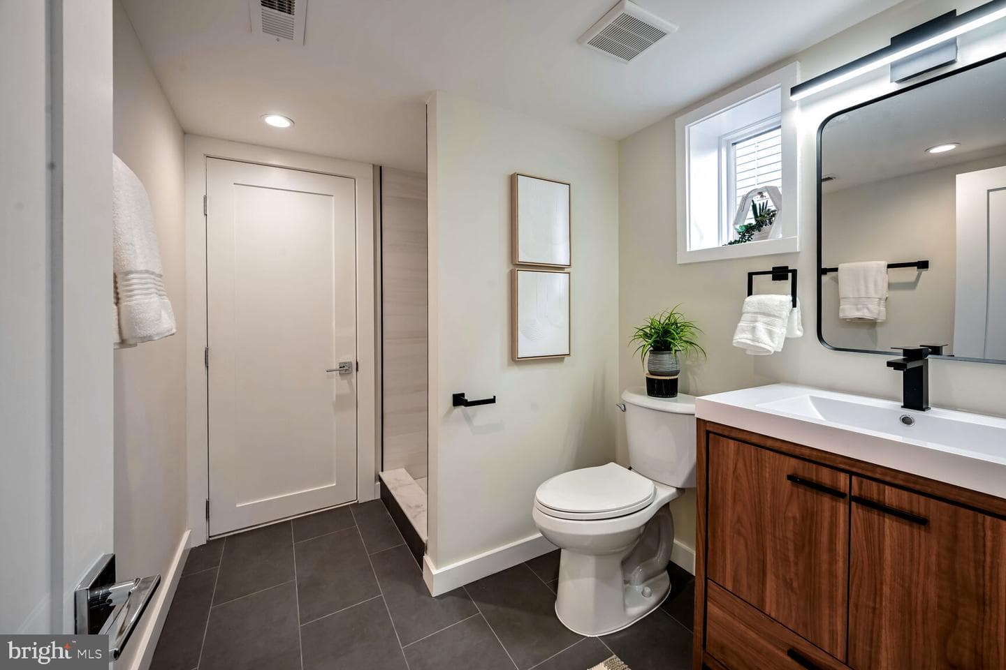 3612 26th Street NE photo 30