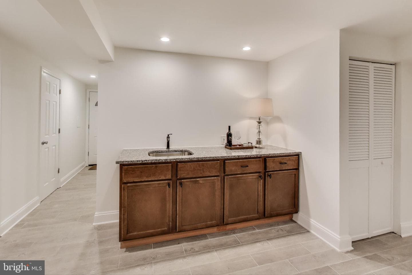 402 Emerson Street NW photo 24